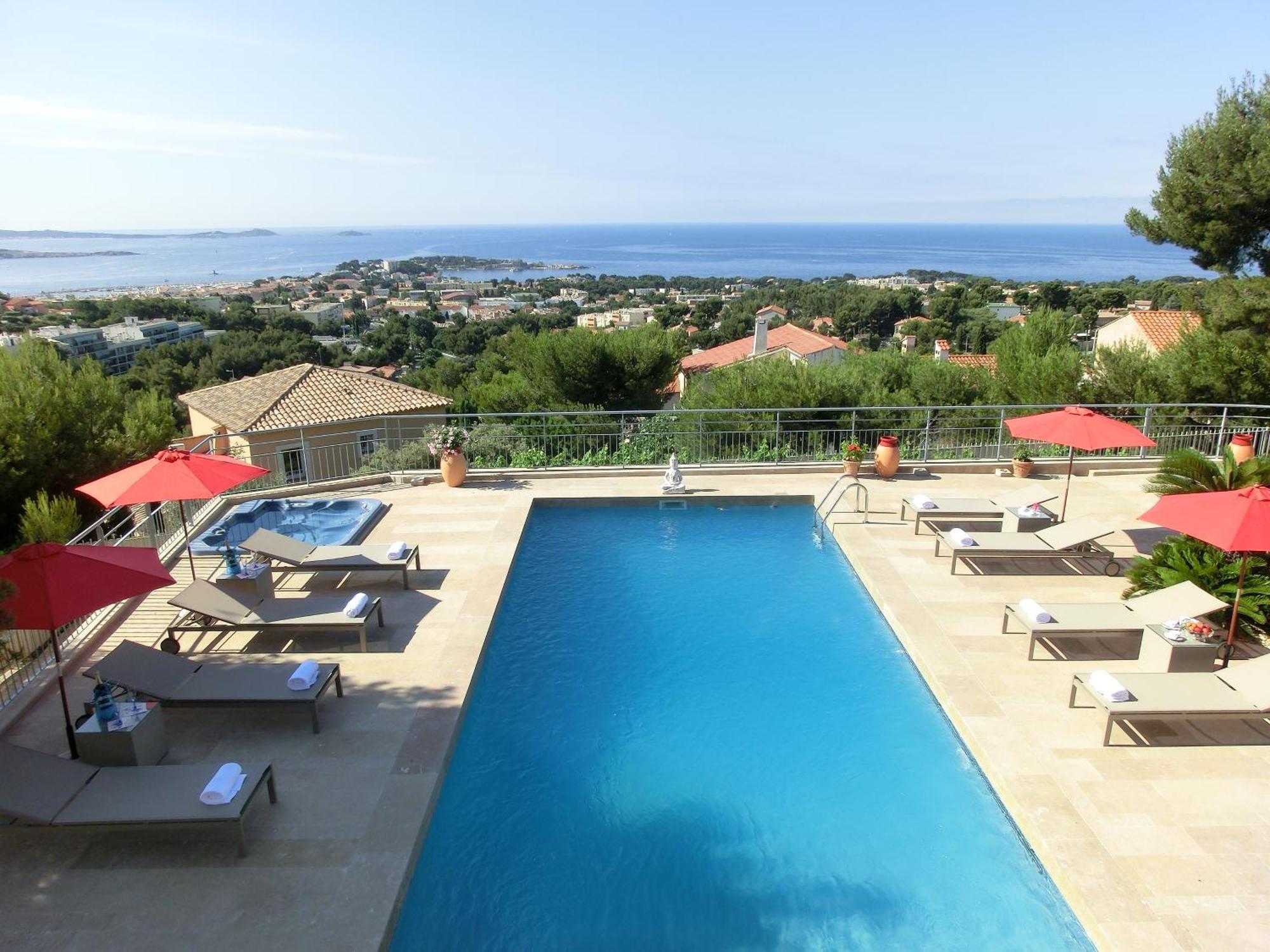 Villa Azur Golf Бандоль Экстерьер фото
