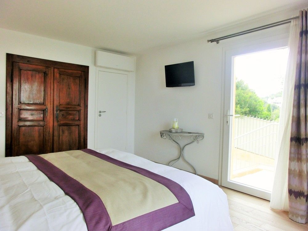 Villa Azur Golf Бандоль Экстерьер фото