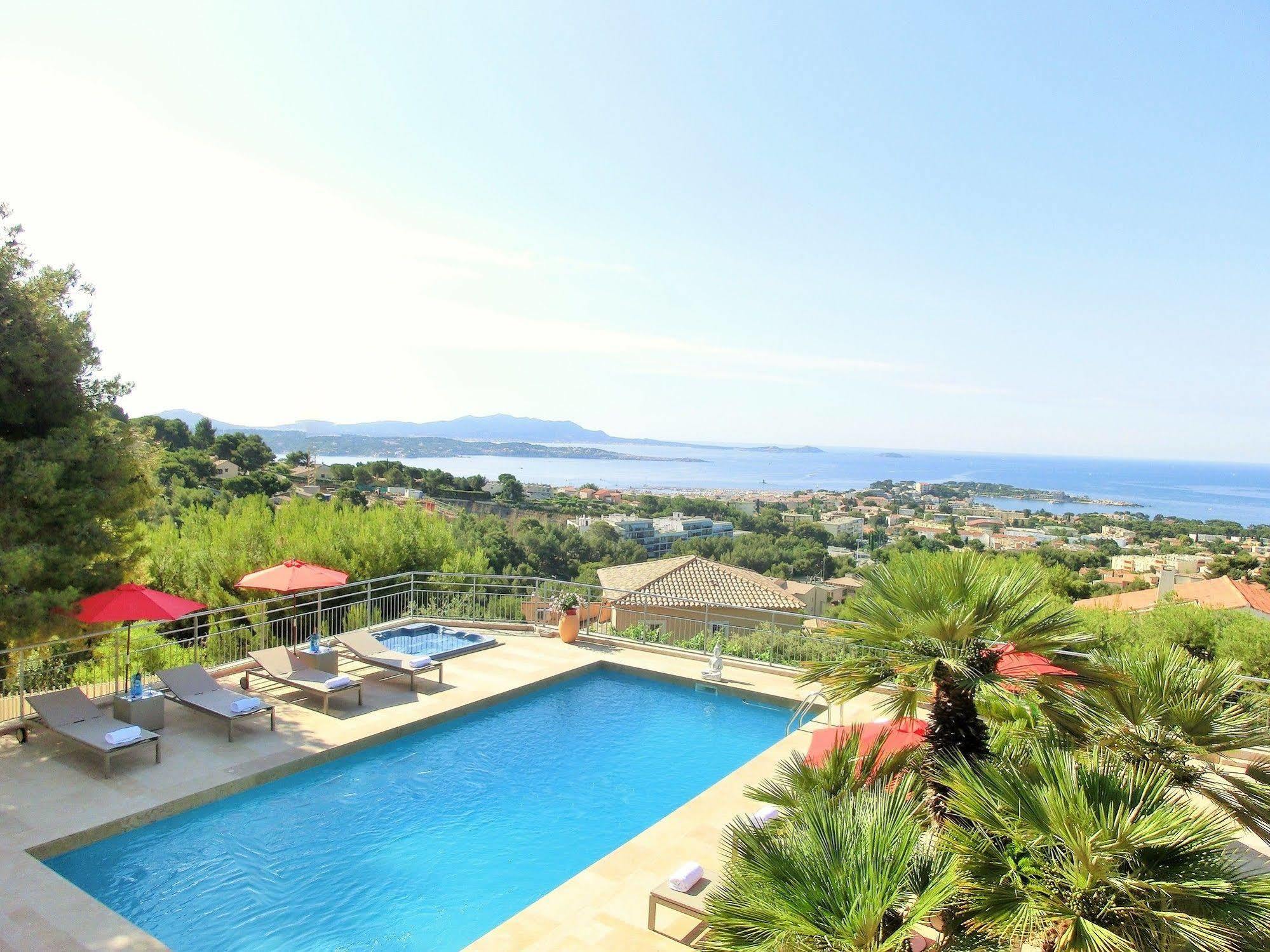 Villa Azur Golf Бандоль Экстерьер фото