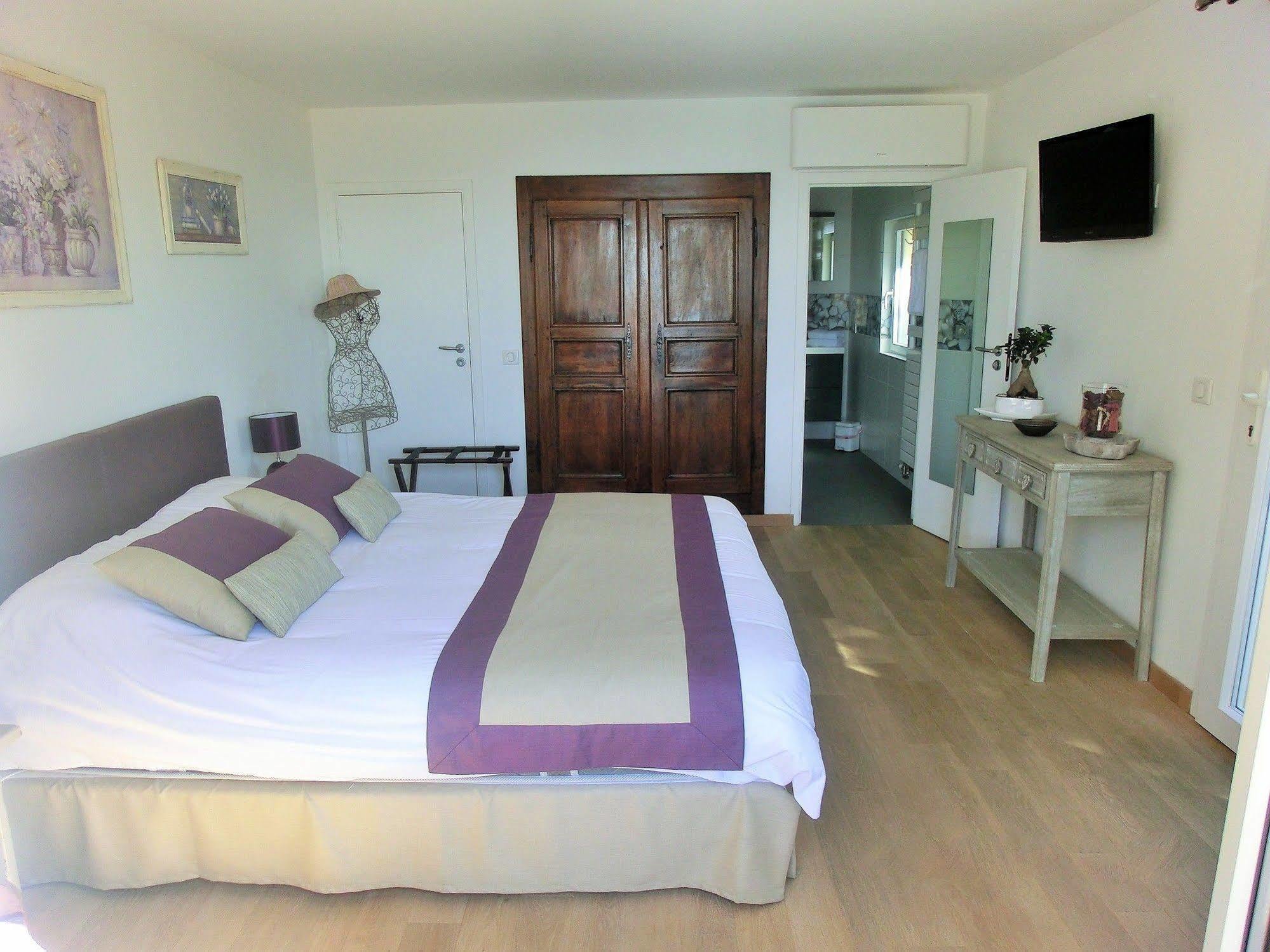 Villa Azur Golf Бандоль Экстерьер фото