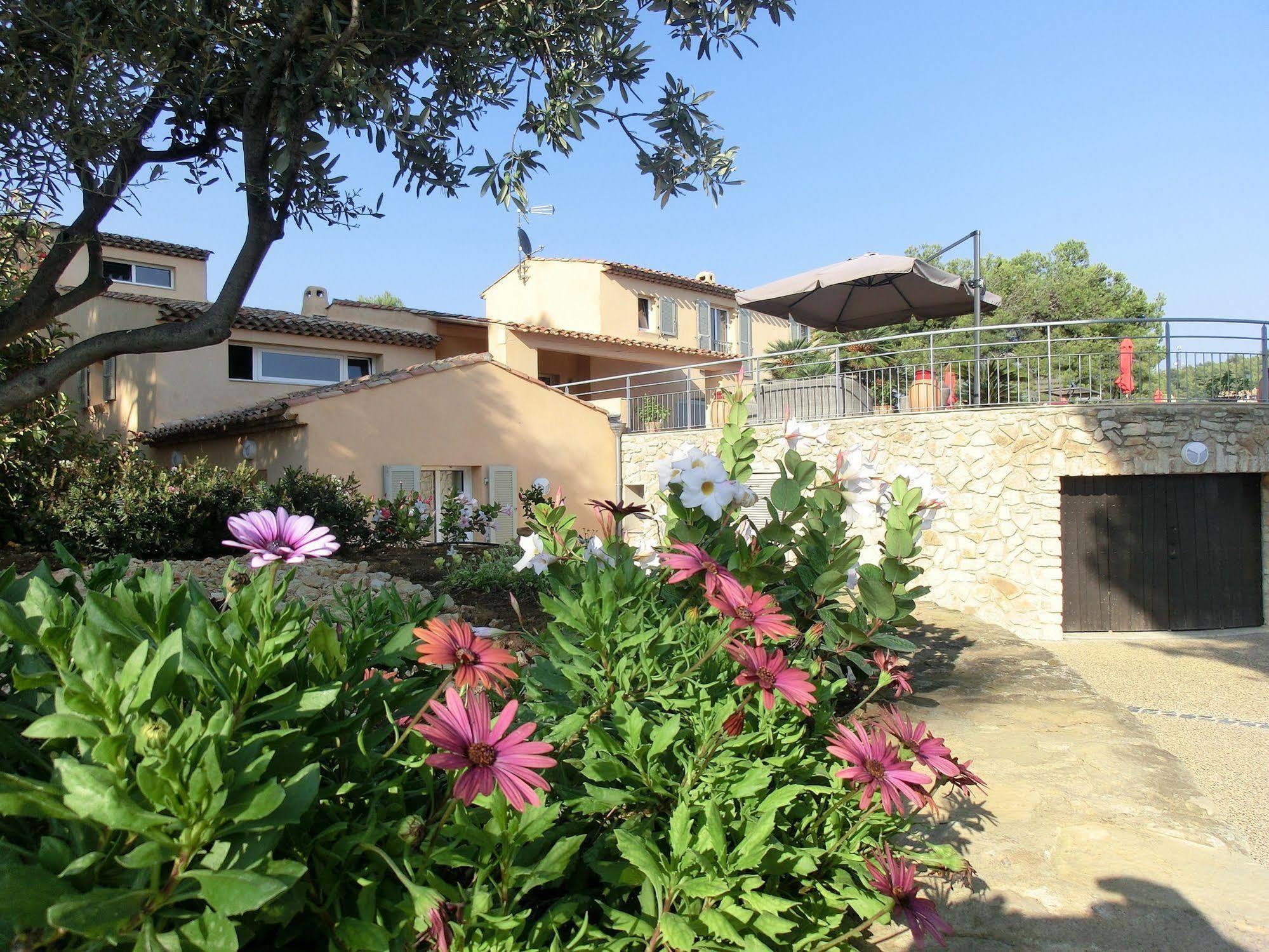 Villa Azur Golf Бандоль Экстерьер фото